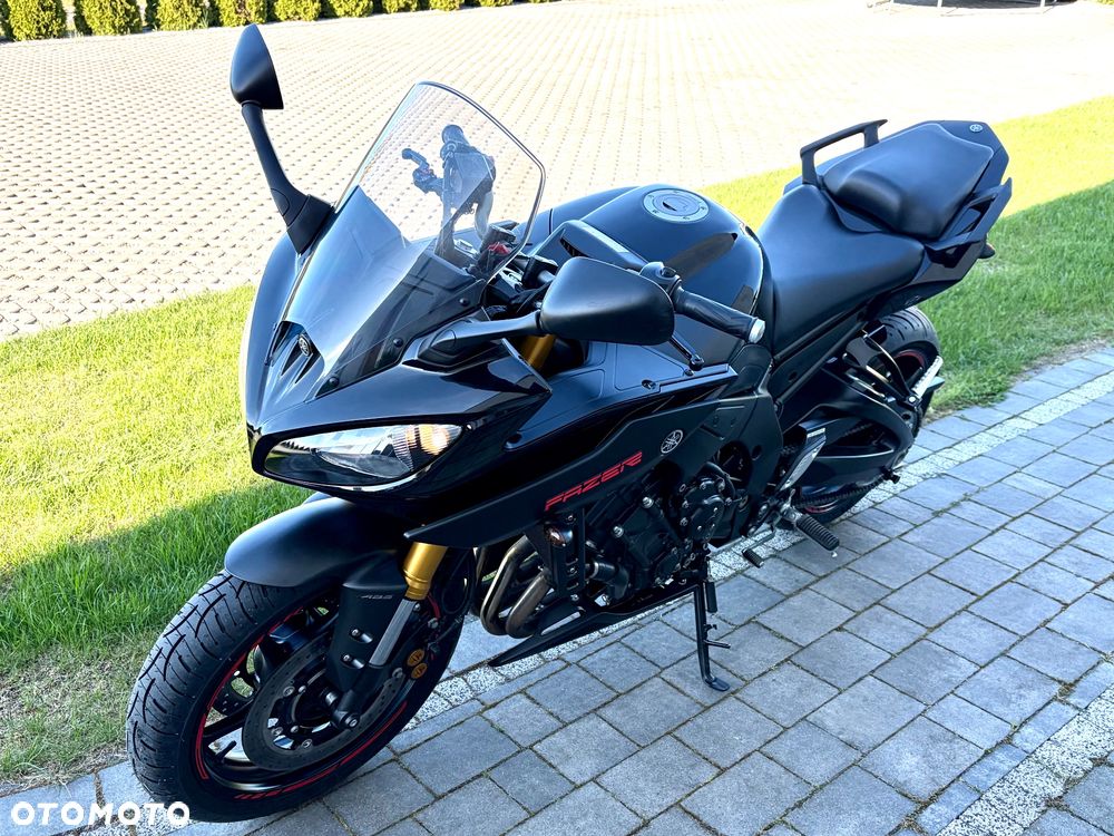 Yamaha FZ8 - 24