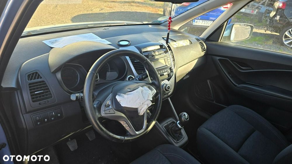 Hyundai ix20 - 13