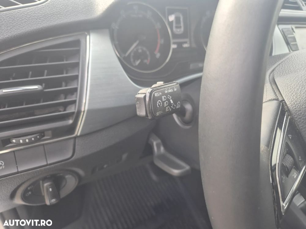 Skoda Fabia 1.0 TSI Ambition - 18