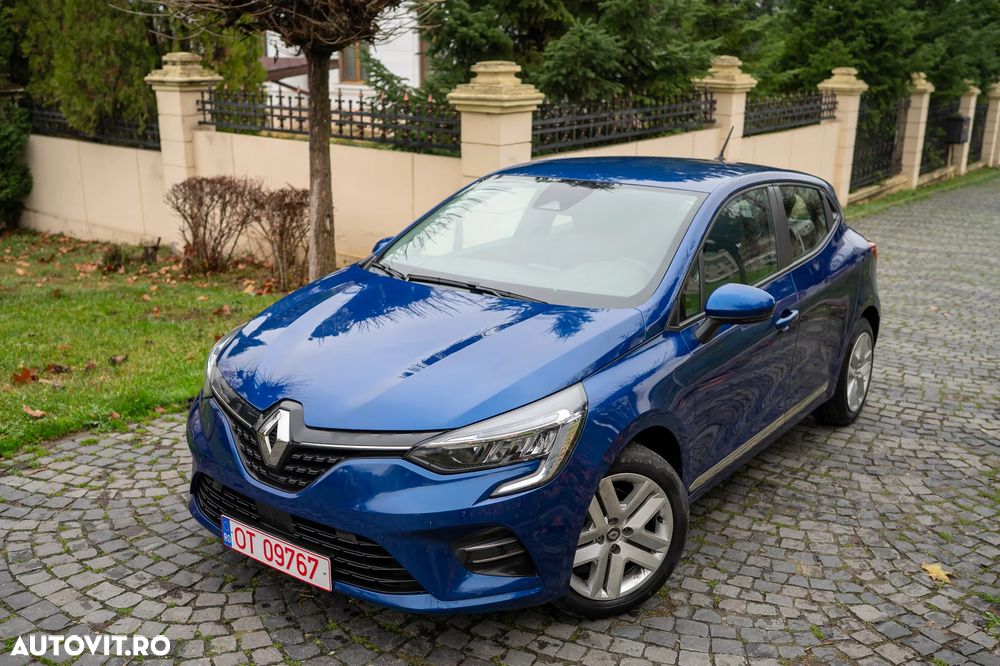 Renault Clio - 1