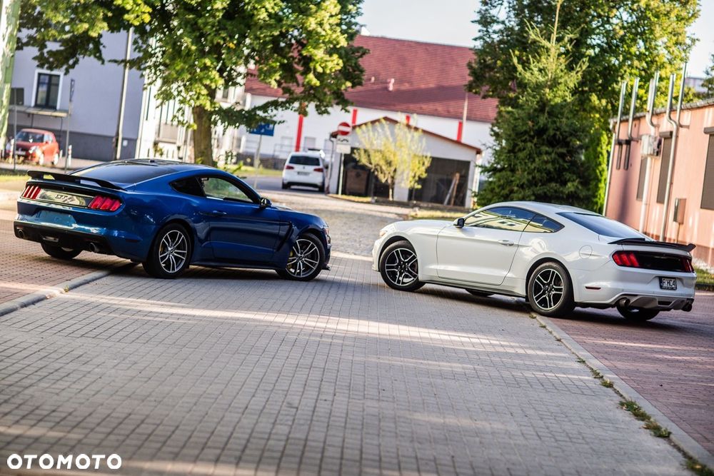 Ford Mustang 3.7 V6 - 34