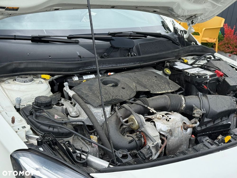 Mercedes-Benz GLA 250 7G-DCT AMG Line - 6