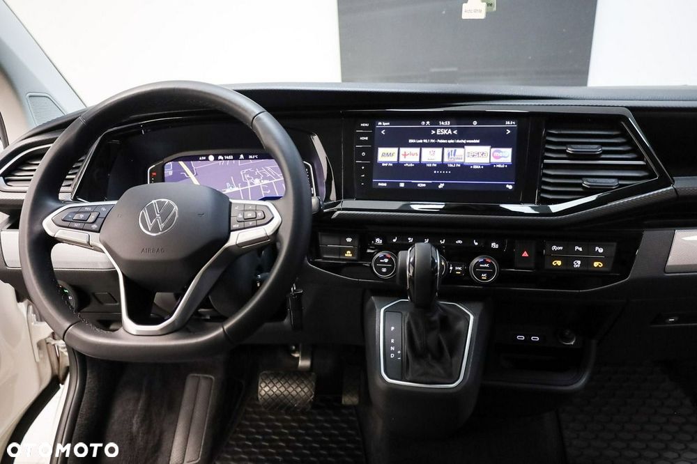 Volkswagen Multivan - 23