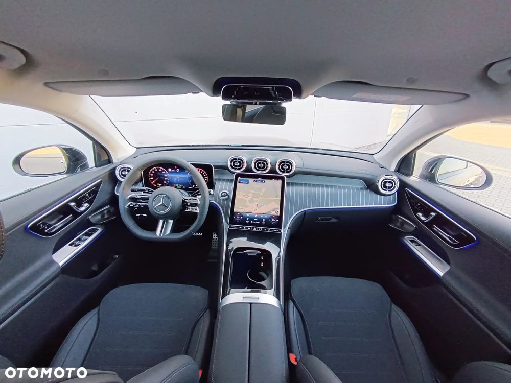 Mercedes-Benz GLC ver-300-e-4--matic-amg-line - 7