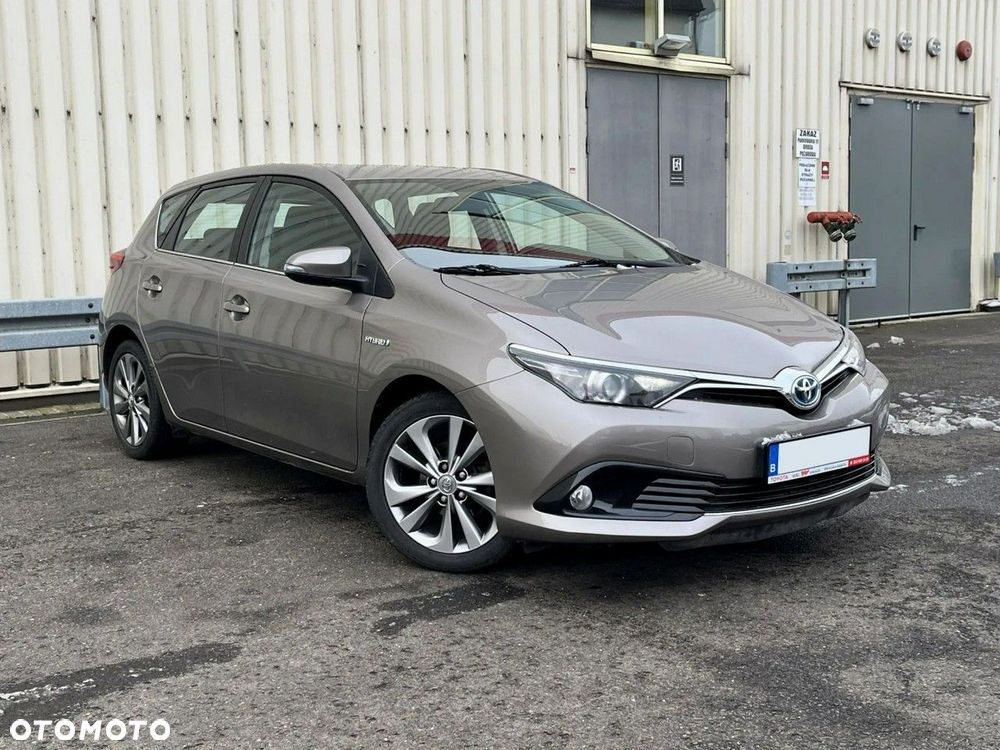 Toyota Auris - 5