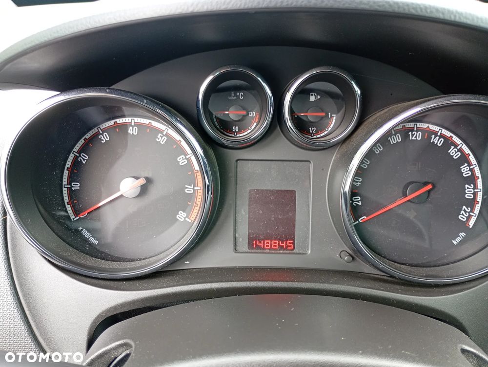 Opel Meriva - 13