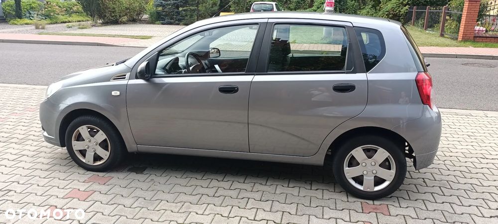 Chevrolet Aveo - 3