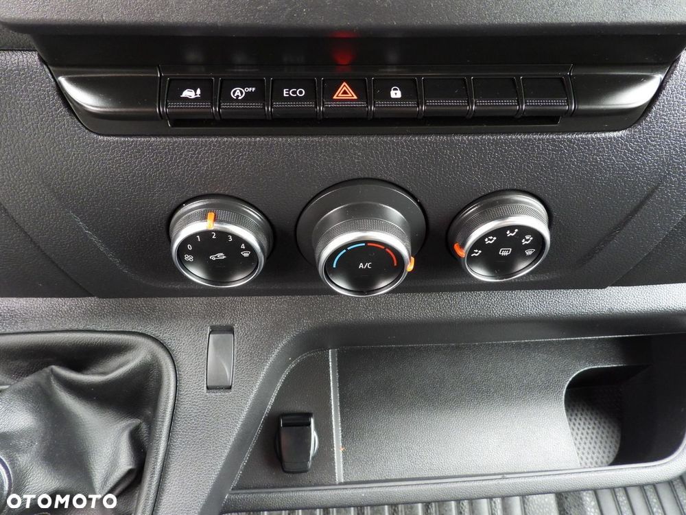Renault MASTER CHŁODNIA KONTENER 0*C LEDY KLIMATYZACJA  165KM - 34