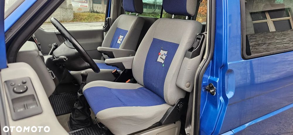 Volkswagen Multivan ver-2-0-tdi-highline-dsg - 10