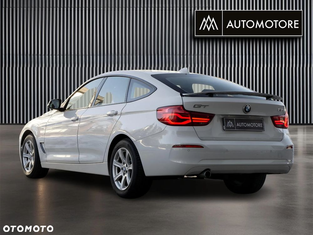BMW 3GT 318d - 8