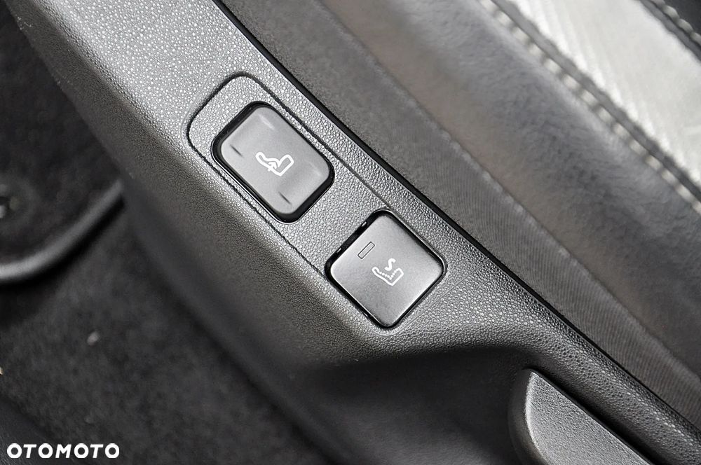 Citroën DS4 1.6 HDi SoChic - 19