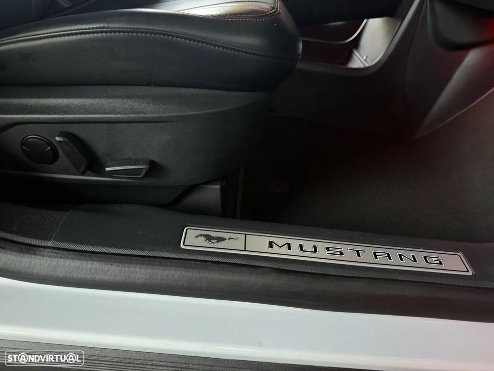 Ford Mustang Mach-E Standard AWD - 39