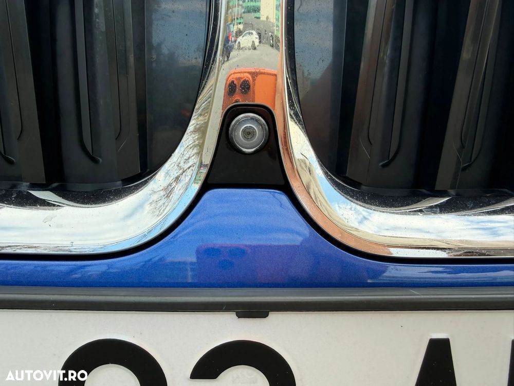 BMW Seria 3 320d xDrive AT - 12