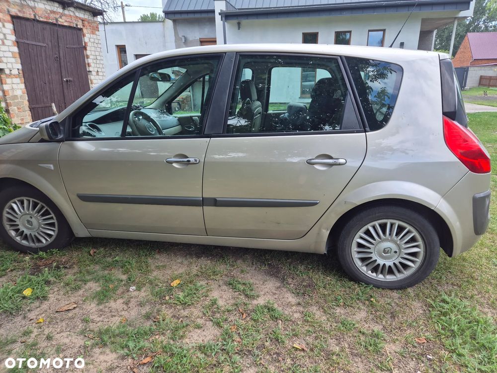 Renault Scenic 1.9 dCi Alize - 3