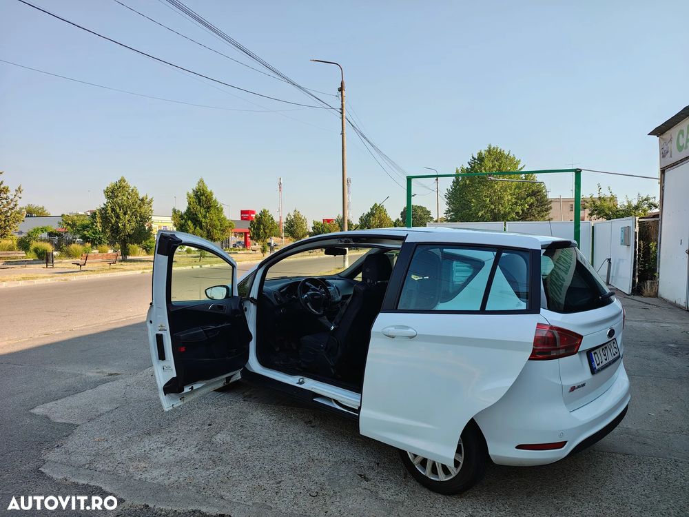 Ford B-Max 1.5 TDCi DPF Titanium - 9