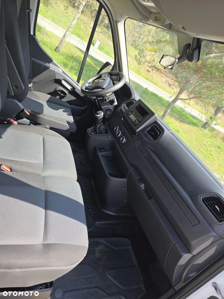 Renault Master - 3