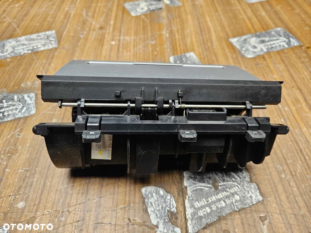 Popielniczka 2 DIN 8E0857951J 03S Klapka Wklad Carbon Srebrna Rybia Luska Audi A4 B6 B7 - 20