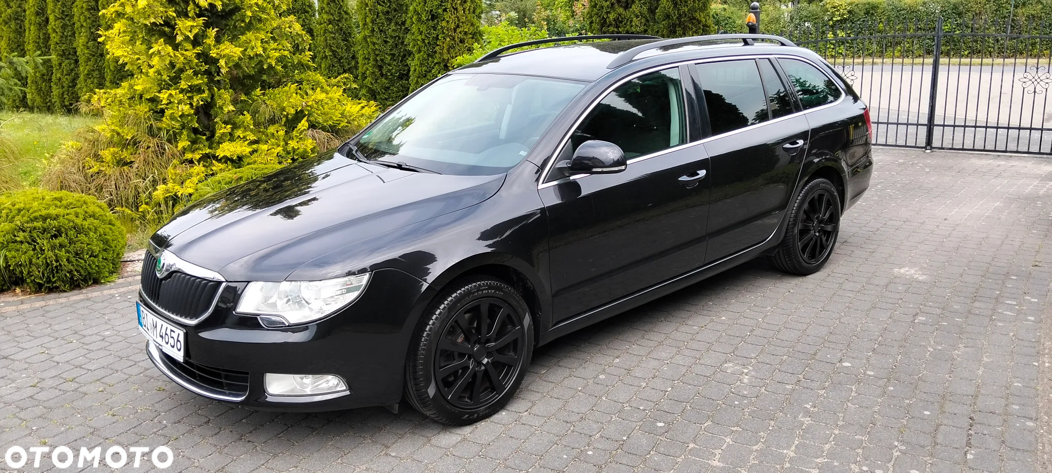 Skoda Superb Combi 2.0 TDI DSG Exclusive - 3