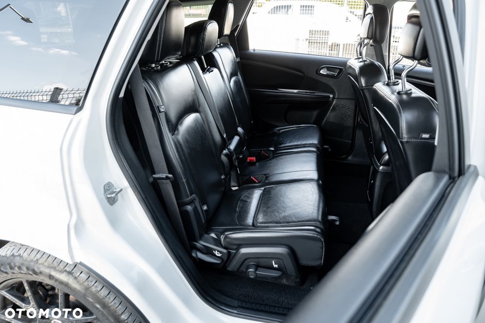 Fiat Freemont 2.0 Multijet 16V DPF Automatik Allrad Black Code - 22