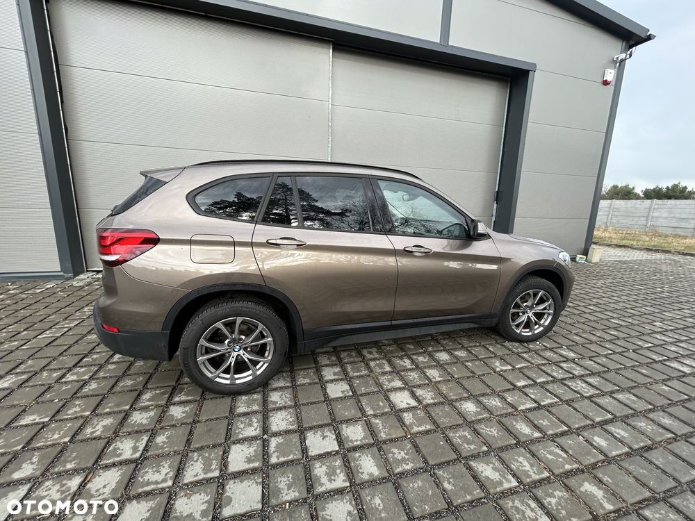 BMW X1 sDrive16d Advantage - 11