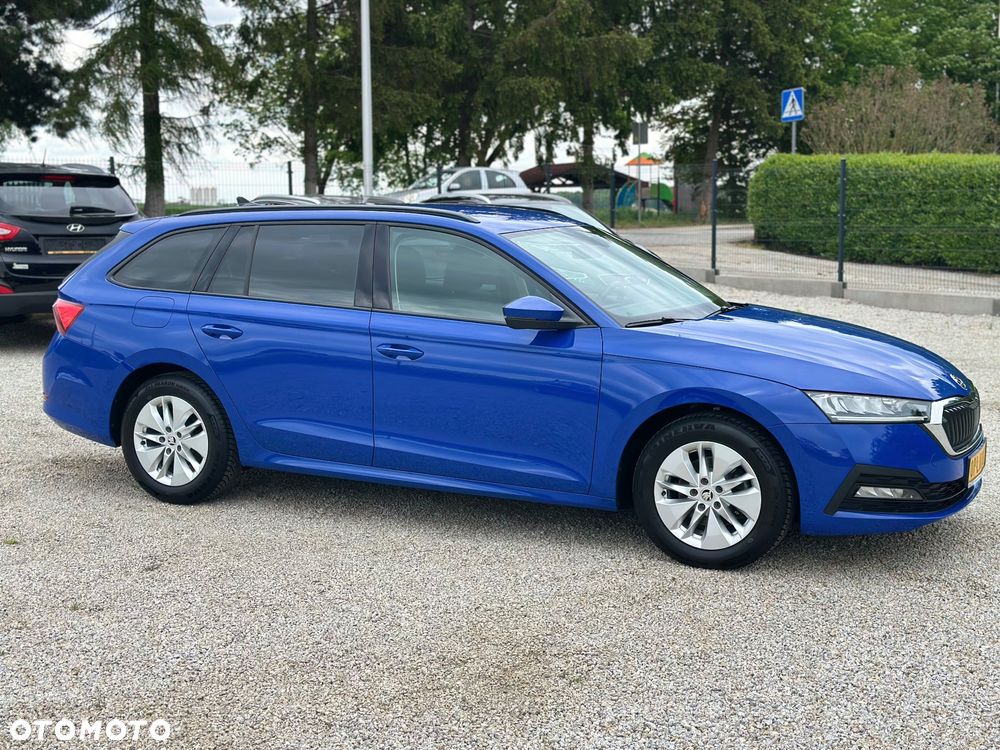 Skoda Octavia 2.0 TDI Selection - 9