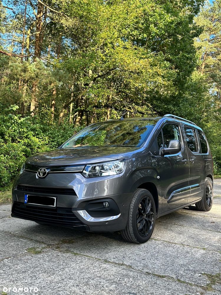 Toyota Proace City Verso 1.2 Turbo L2 Team Deutschland - 1