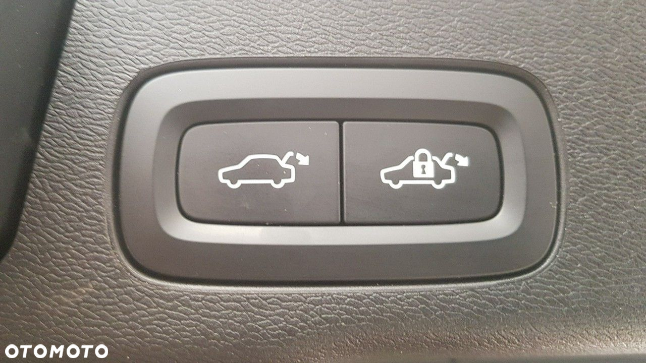 Volvo XC 60 - 23