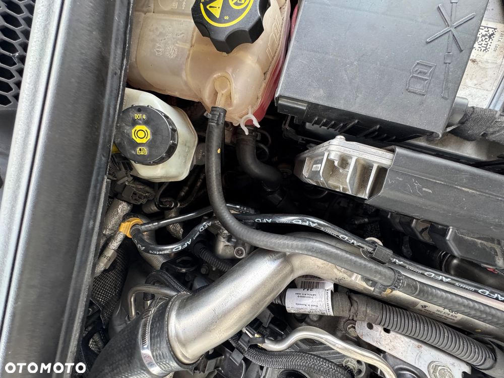 Opel Astra OPC Start/Stop - 11