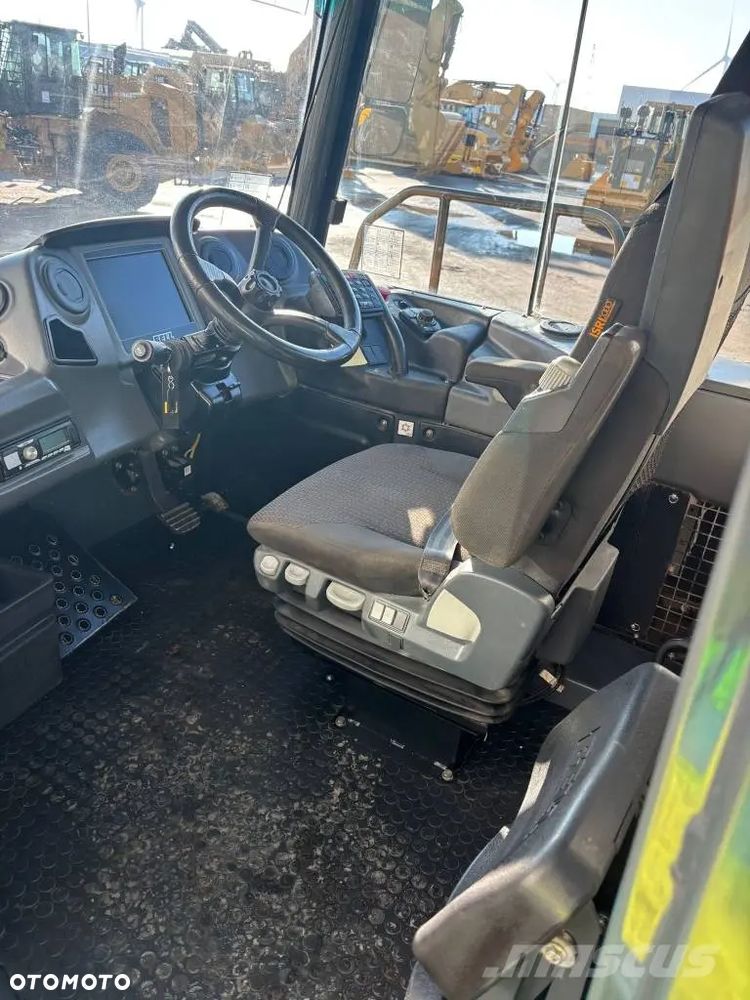 Bell B20E - 9
