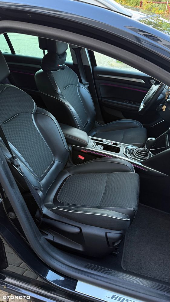 Renault Megane ENERGY dCi 110 EDC BOSE EDITION - 3