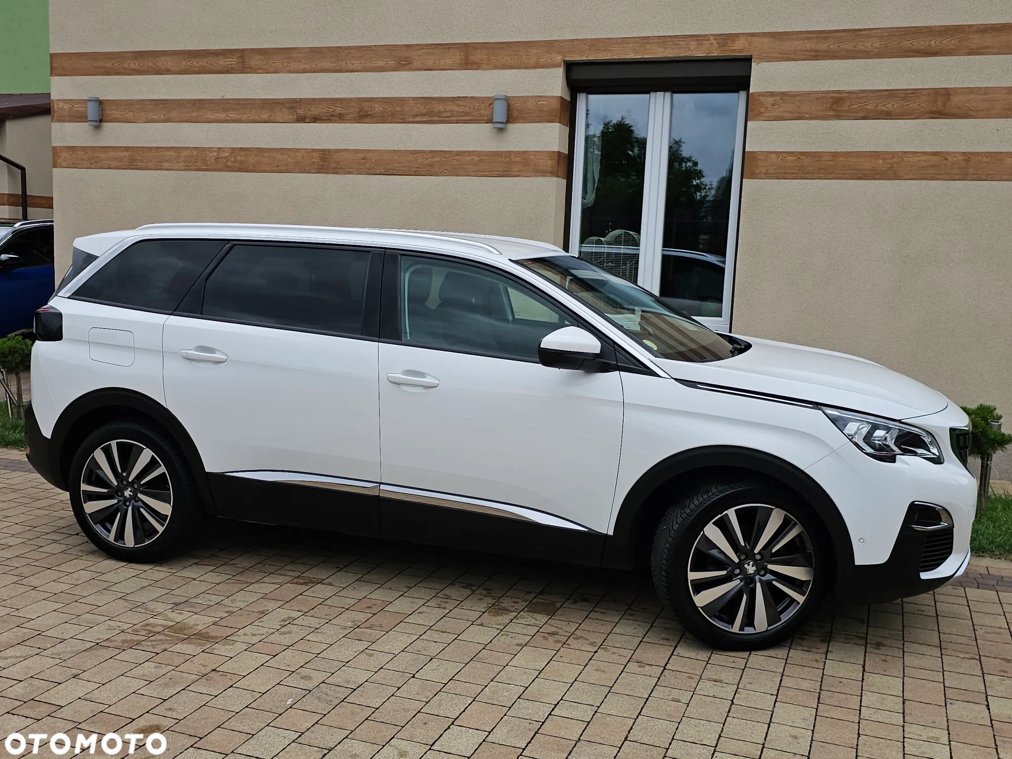 Peugeot 5008 BlueHDI 130 Allure Business-Paket - 2