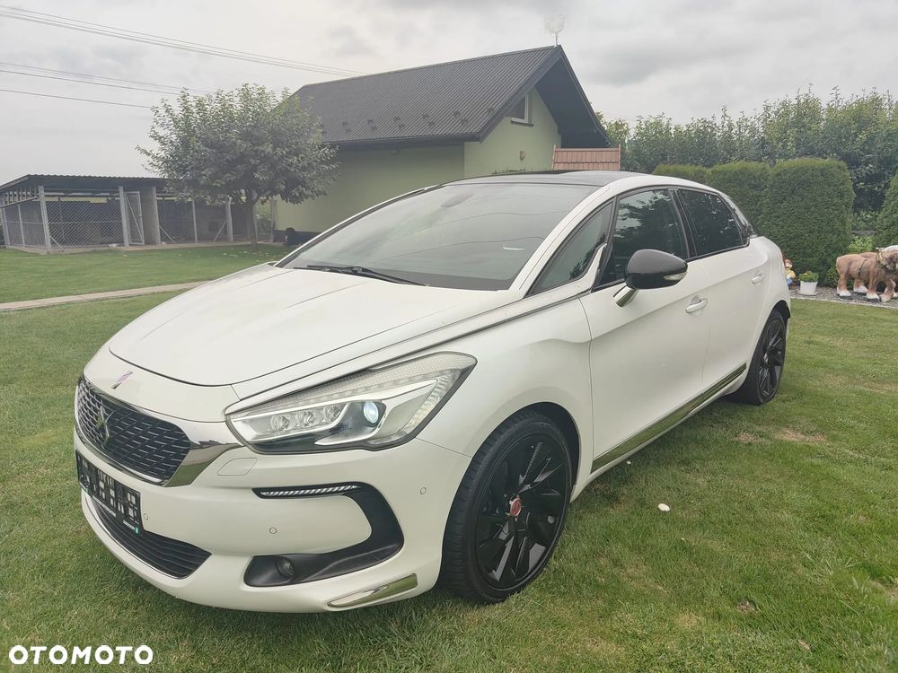 DS Automobiles DS 5 - 9
