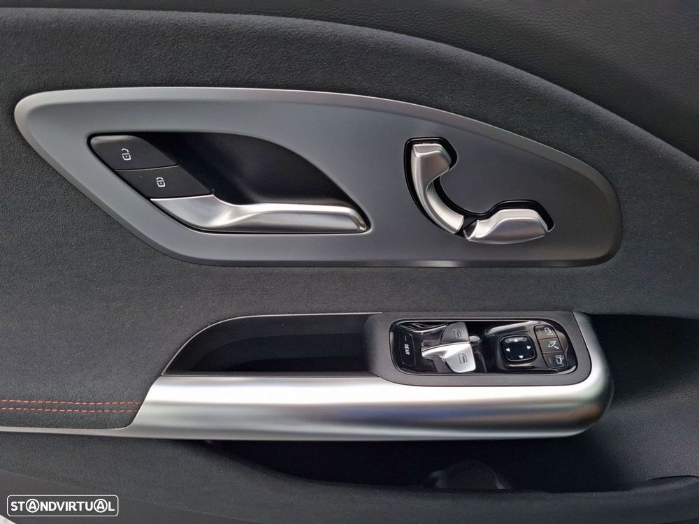 Mercedes-Benz CLA 250+ EQ - 20