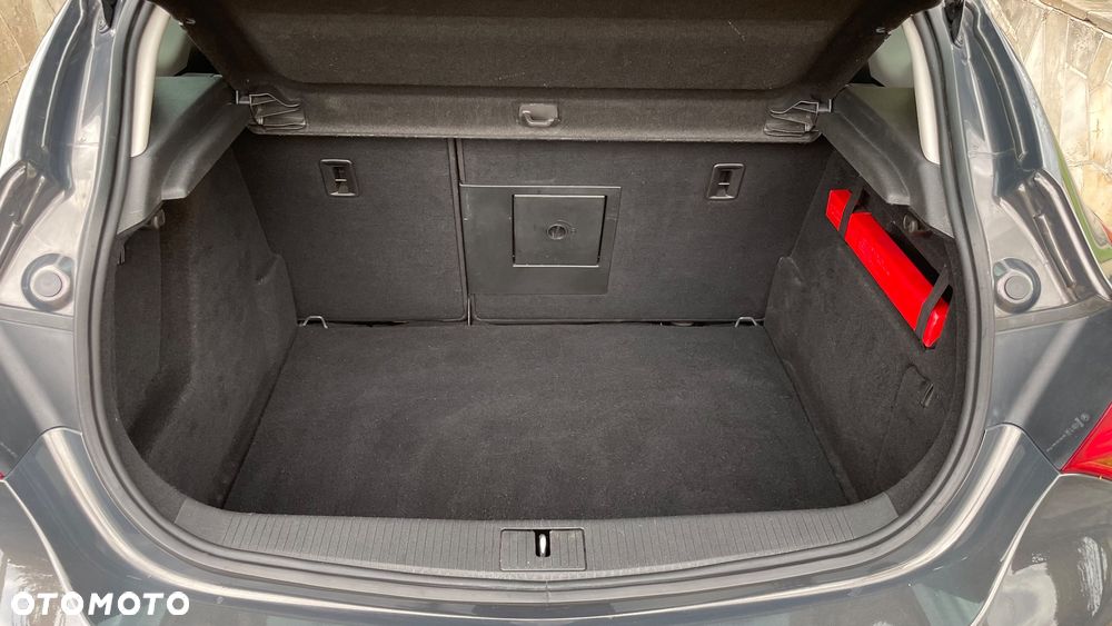 Opel Astra 1.6 CDTI Sport - 26