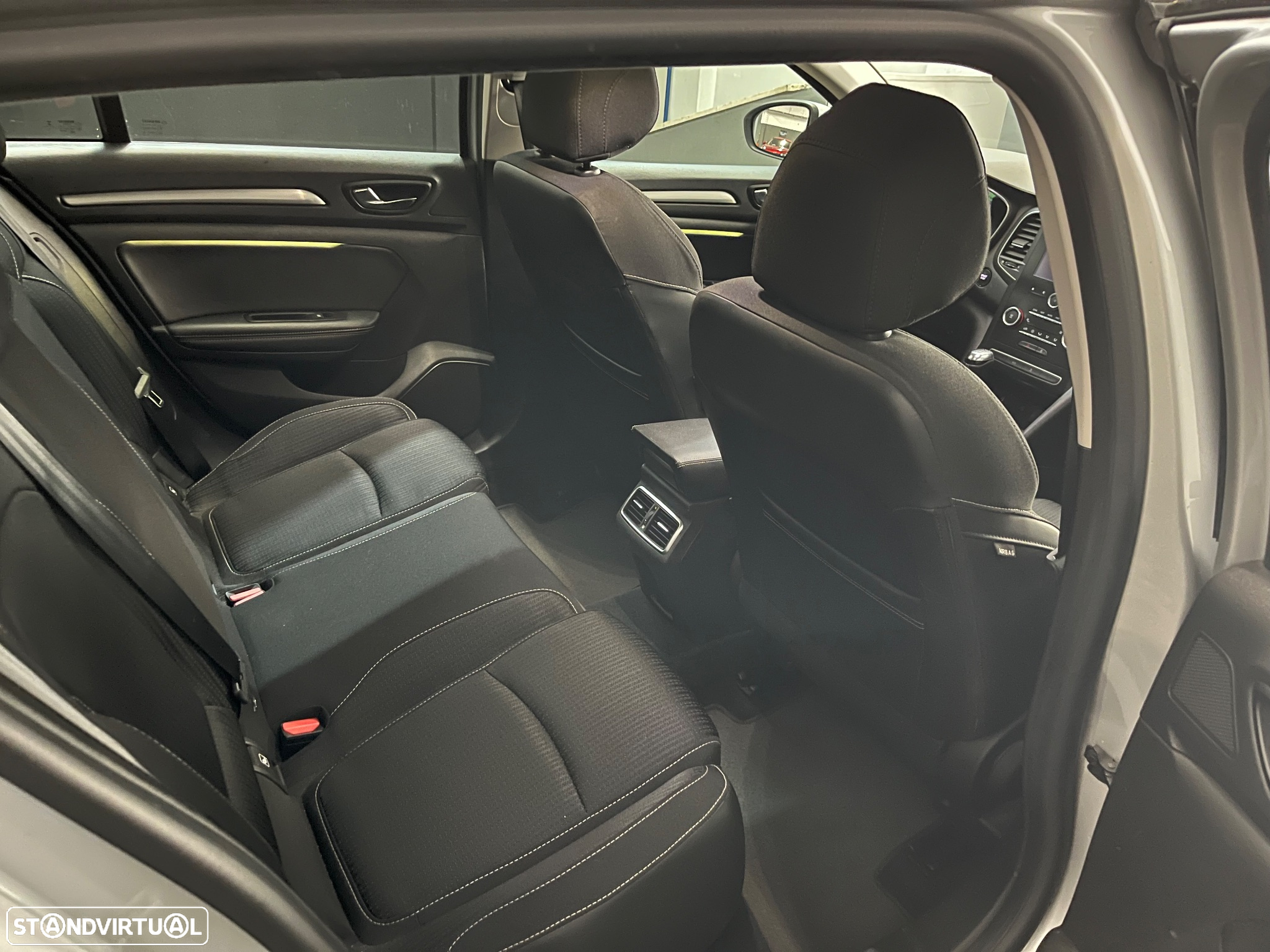 Renault Mégane Sport Tourer 1.5 dCi Intens - 12