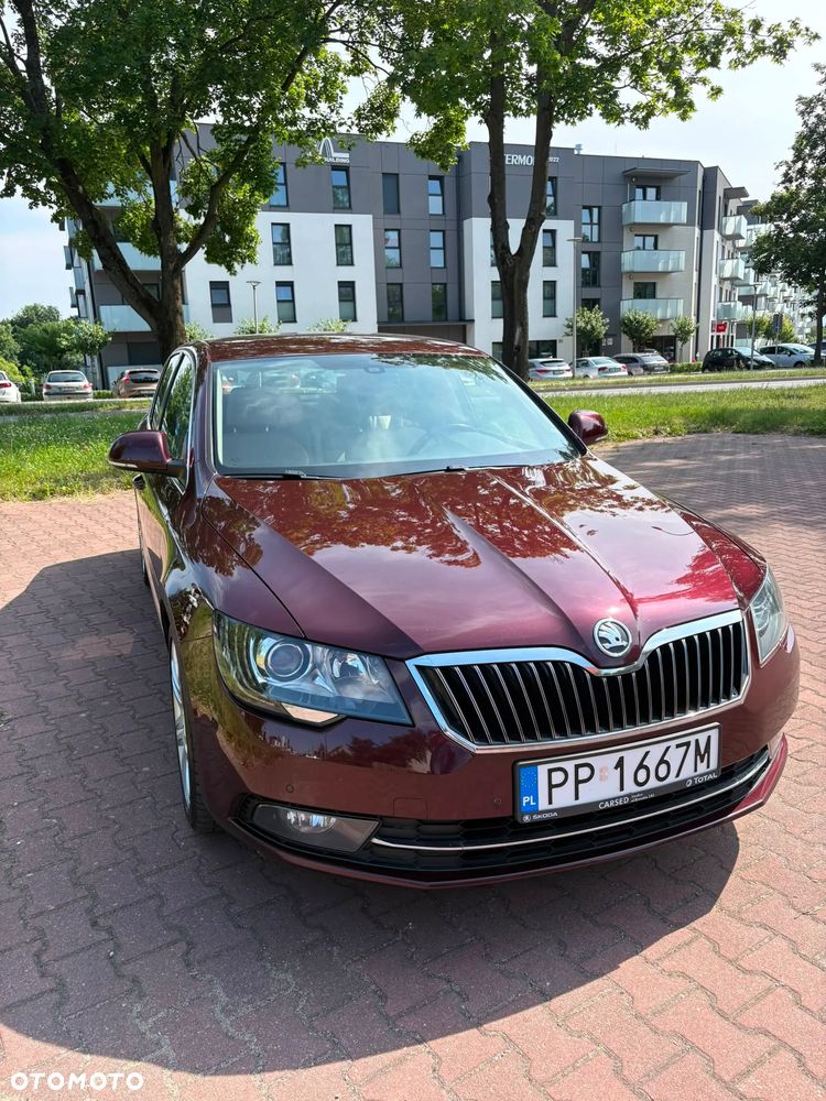 Skoda Superb 1.8 TSI 4x4 Platinum - 2