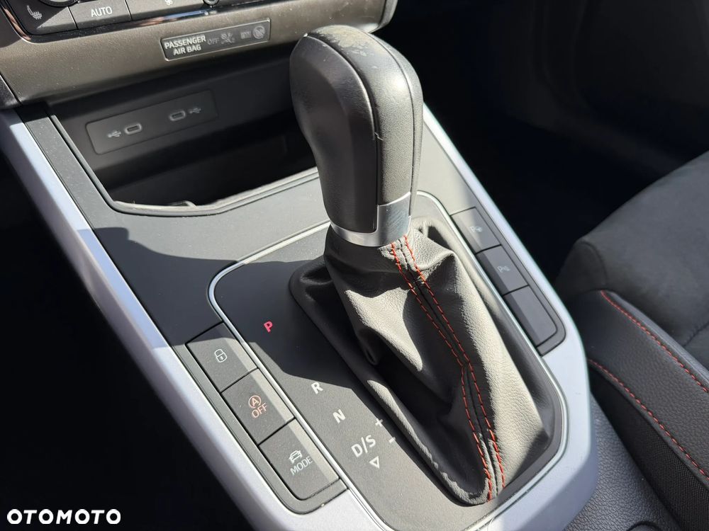 Seat Arona 1.5 TSI OPF DSG FR - 17