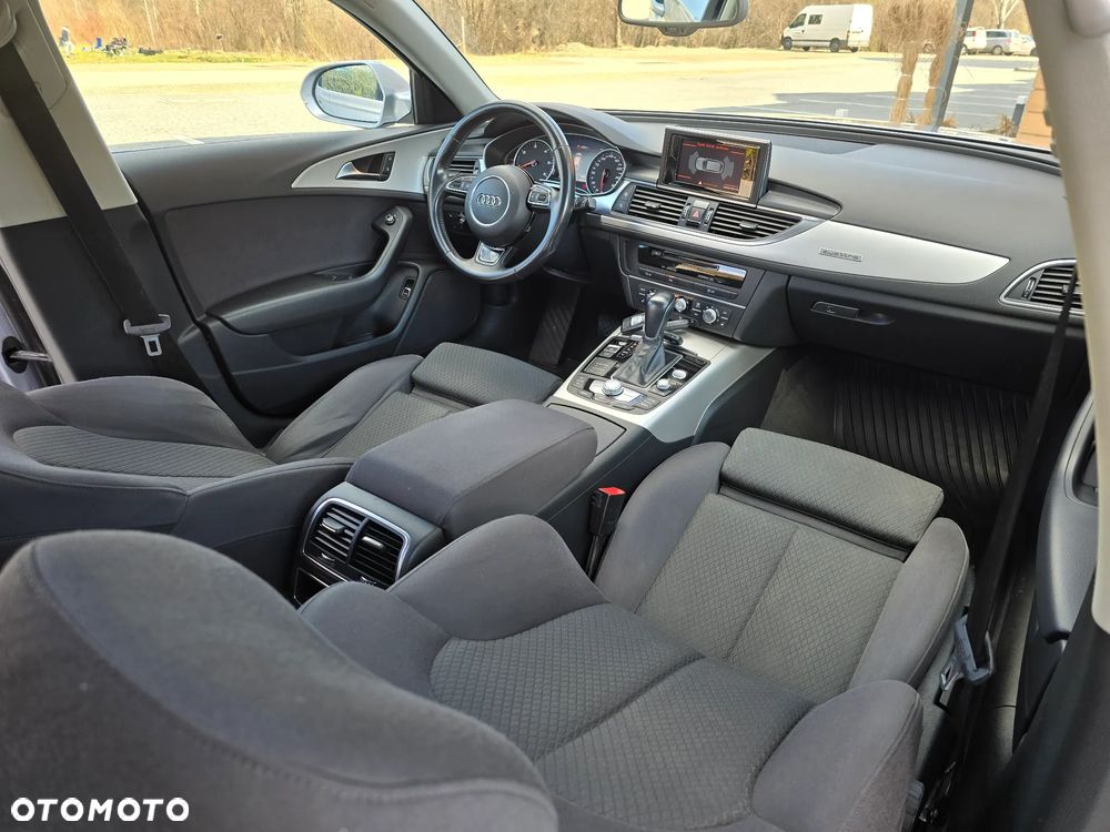 Audi A6 Avant - 11