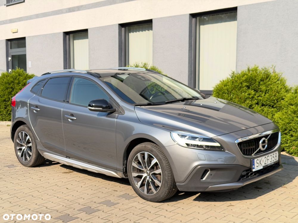 Volvo V40 Cross Country T3 Geartronic Momentum - 5