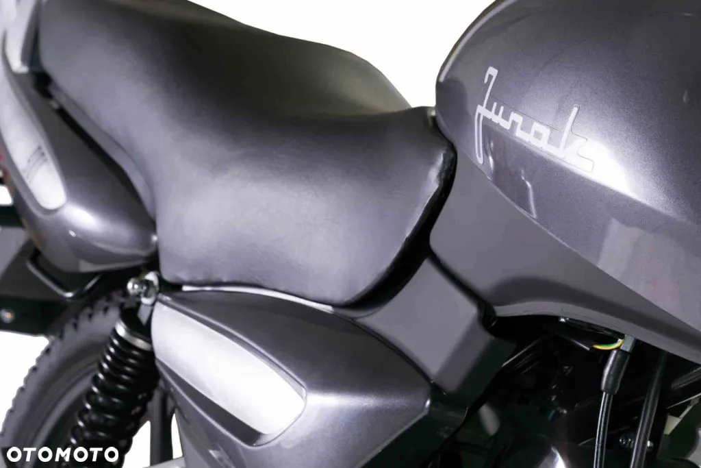 Junak 901 - 11
