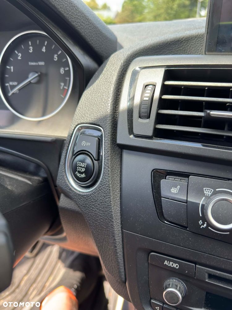 BMW Seria 1 116i Sport Line - 13