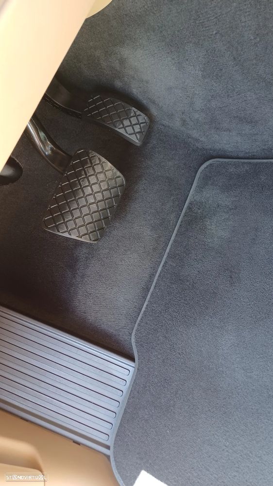 Porsche Cayenne E-Hybrid - 9