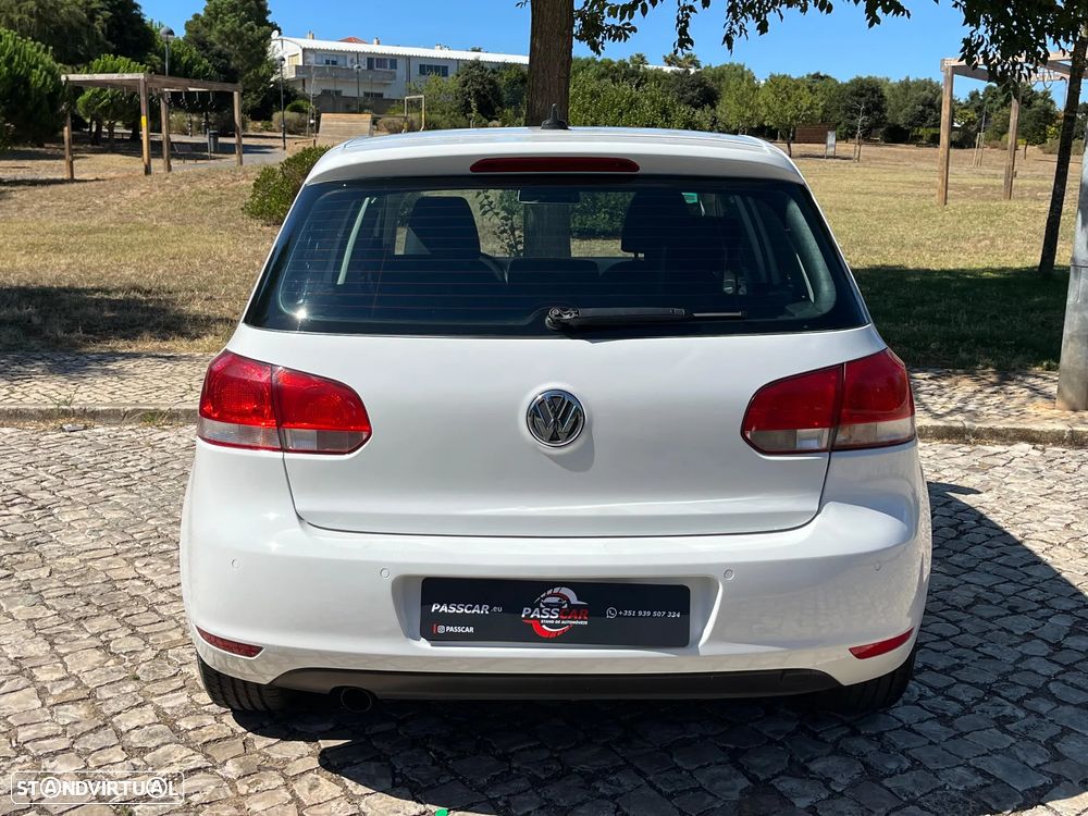 VW Golf 1.6 TDi DPF Style - 12