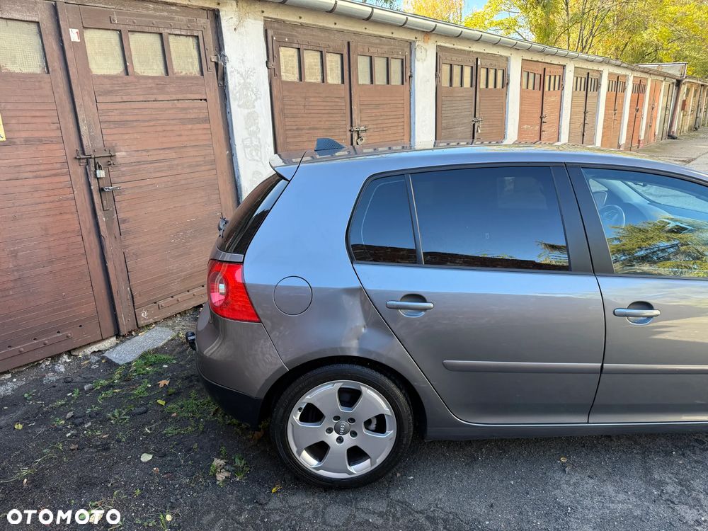 Volkswagen Golf 2006 photo 4