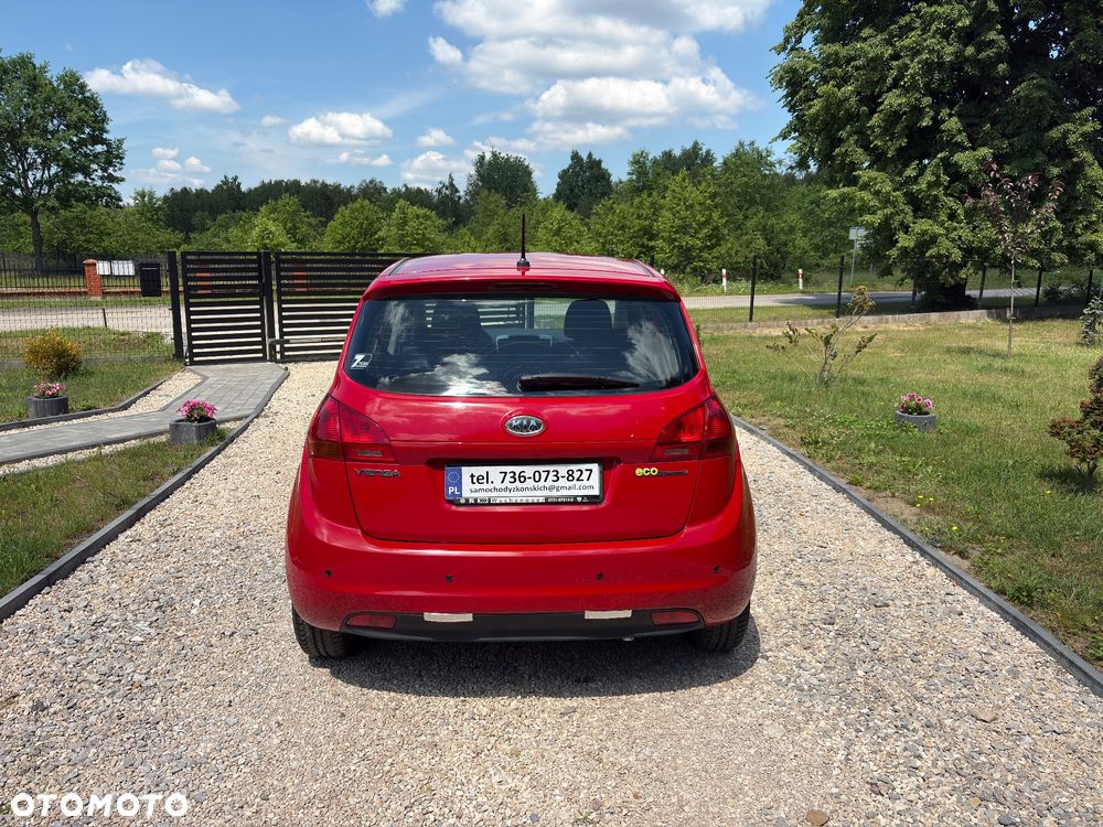 Kia Venga - 6