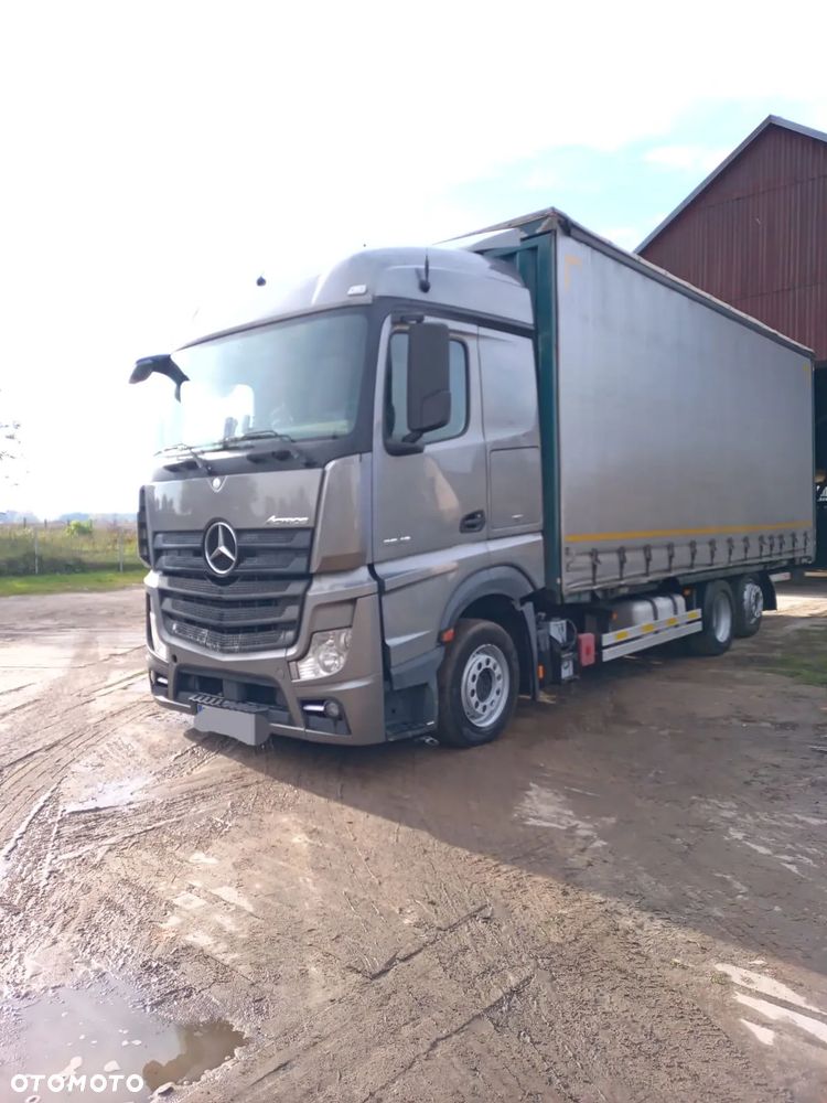 Mercedes-Benz Actros 2542 - 2