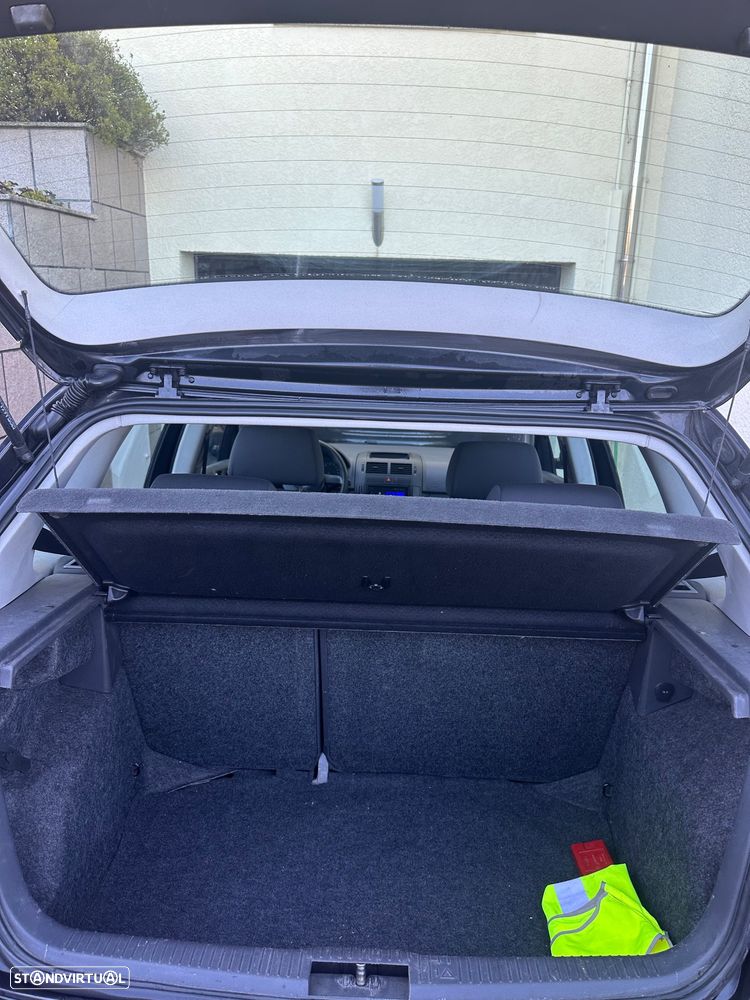 VW Polo 1.4 TDi Trendline AC - 13