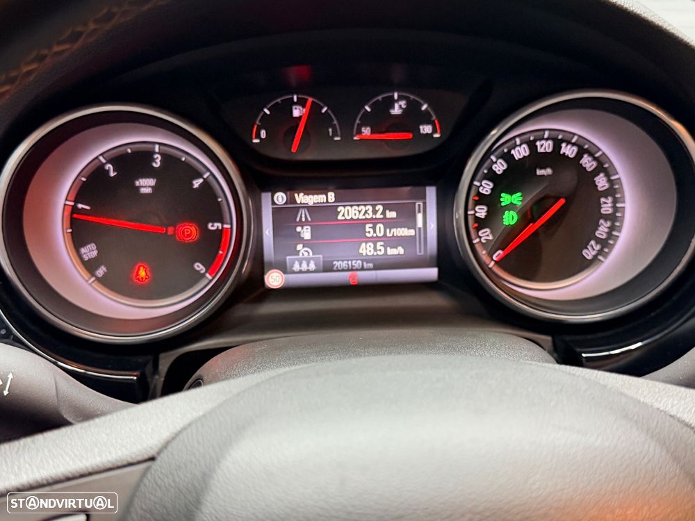 Opel Astra 1.6 CDTI Dynamic S/S - 33