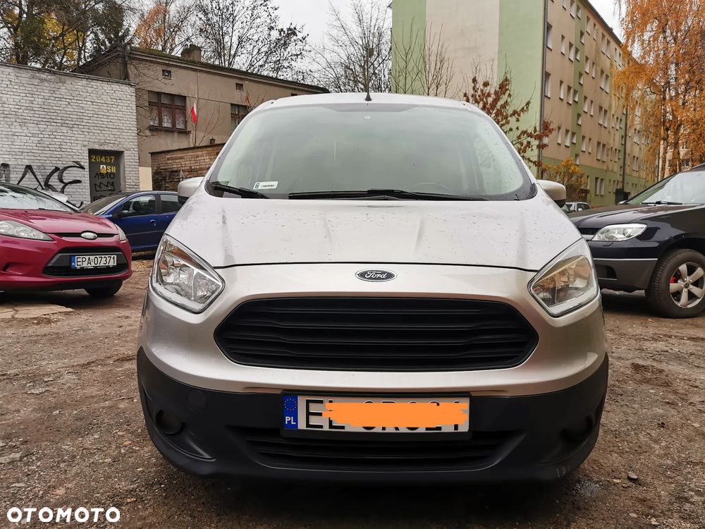 Ford Transit courier - 2
