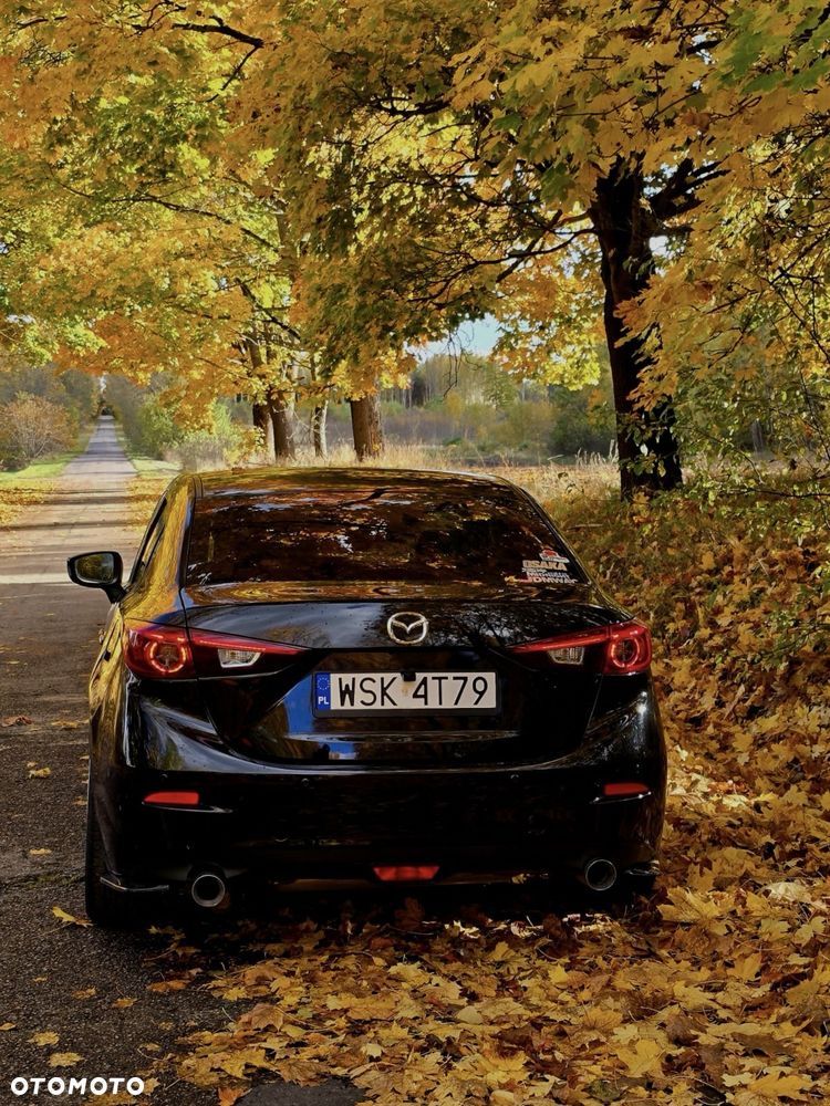 Mazda 3 - 8